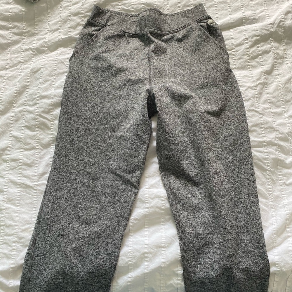 Roots athletic legging style pants